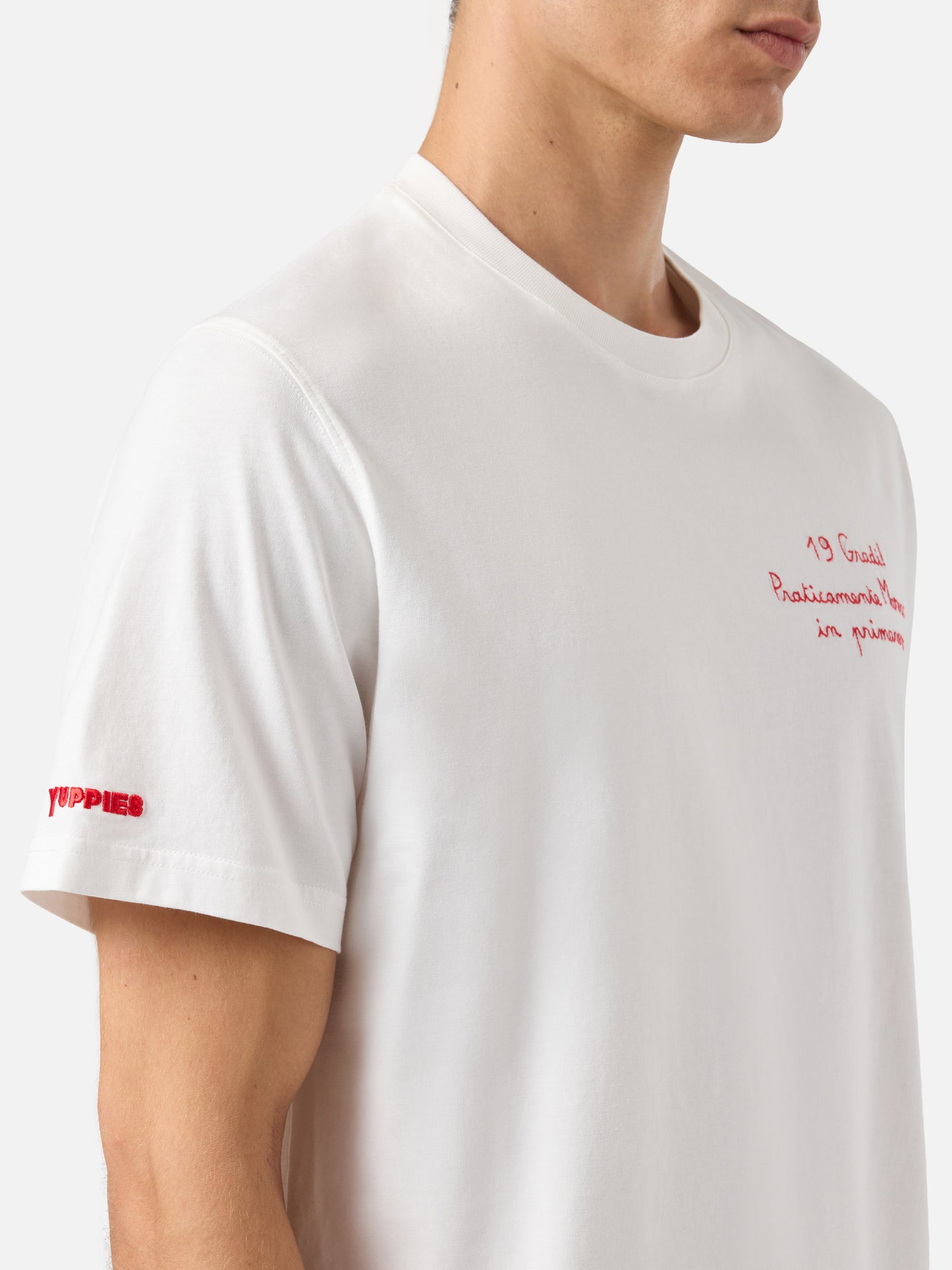 T-shirt in cotone invernale Arnott con ricamo Praticamente Marocco... | YUPPIES EDIZIONE SPECIALE