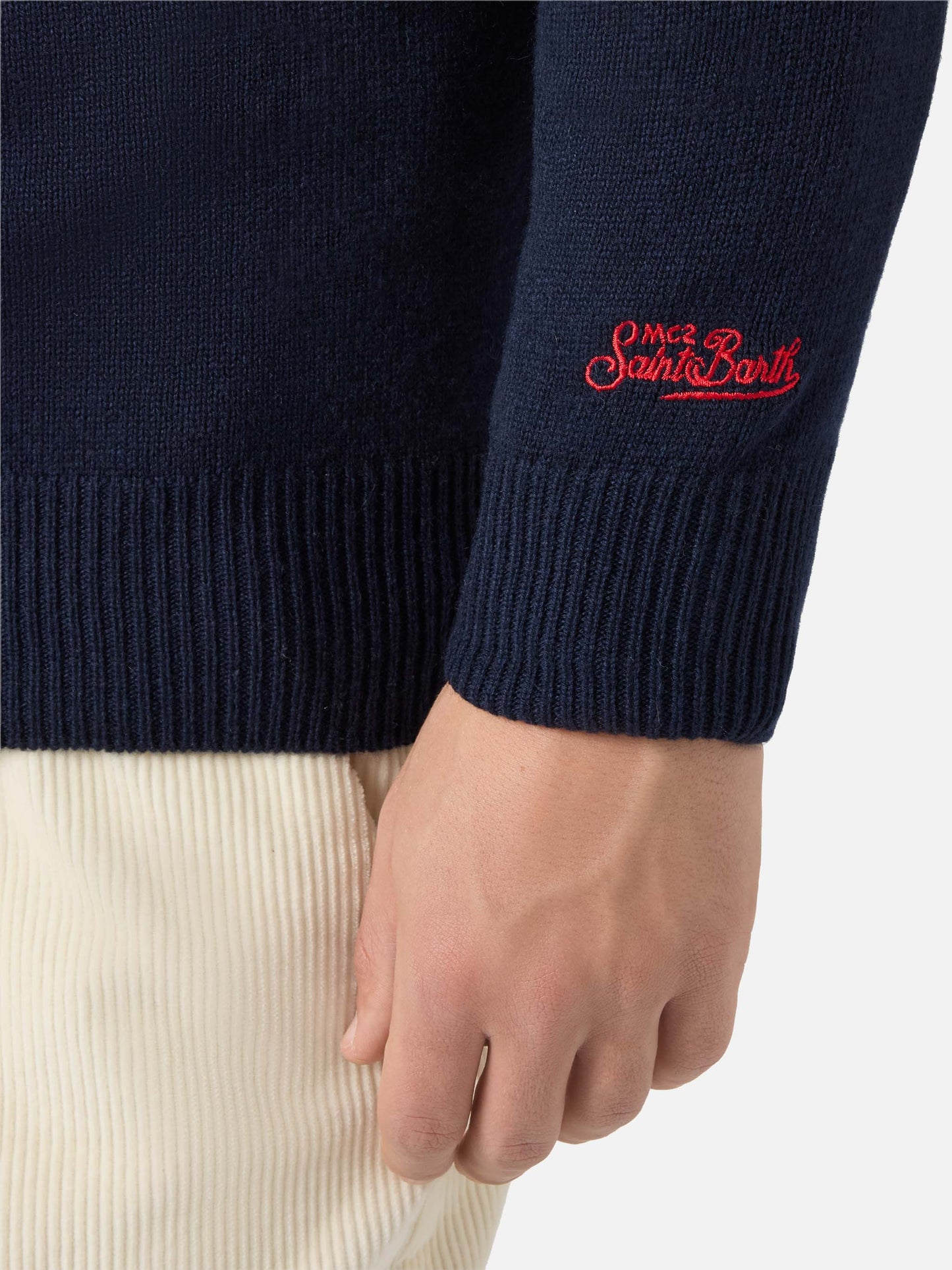 Heron crewneck with Peanuts holiday-theme jacquard | PEANUTS SPECIAL EDITION