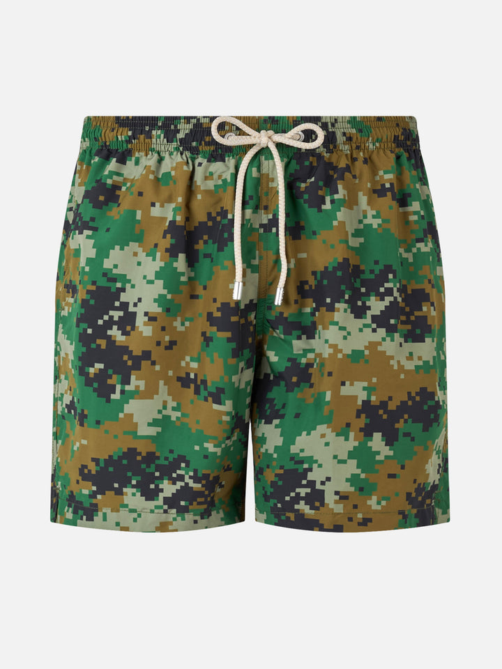 Herren-Badeshorts Lighting aus leichtem Stoff mit Tarnmuster