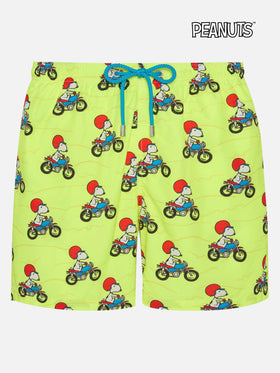 Man light fabric swim shorts with Snoopy print | PEANUTS® SPECIAL EDITION