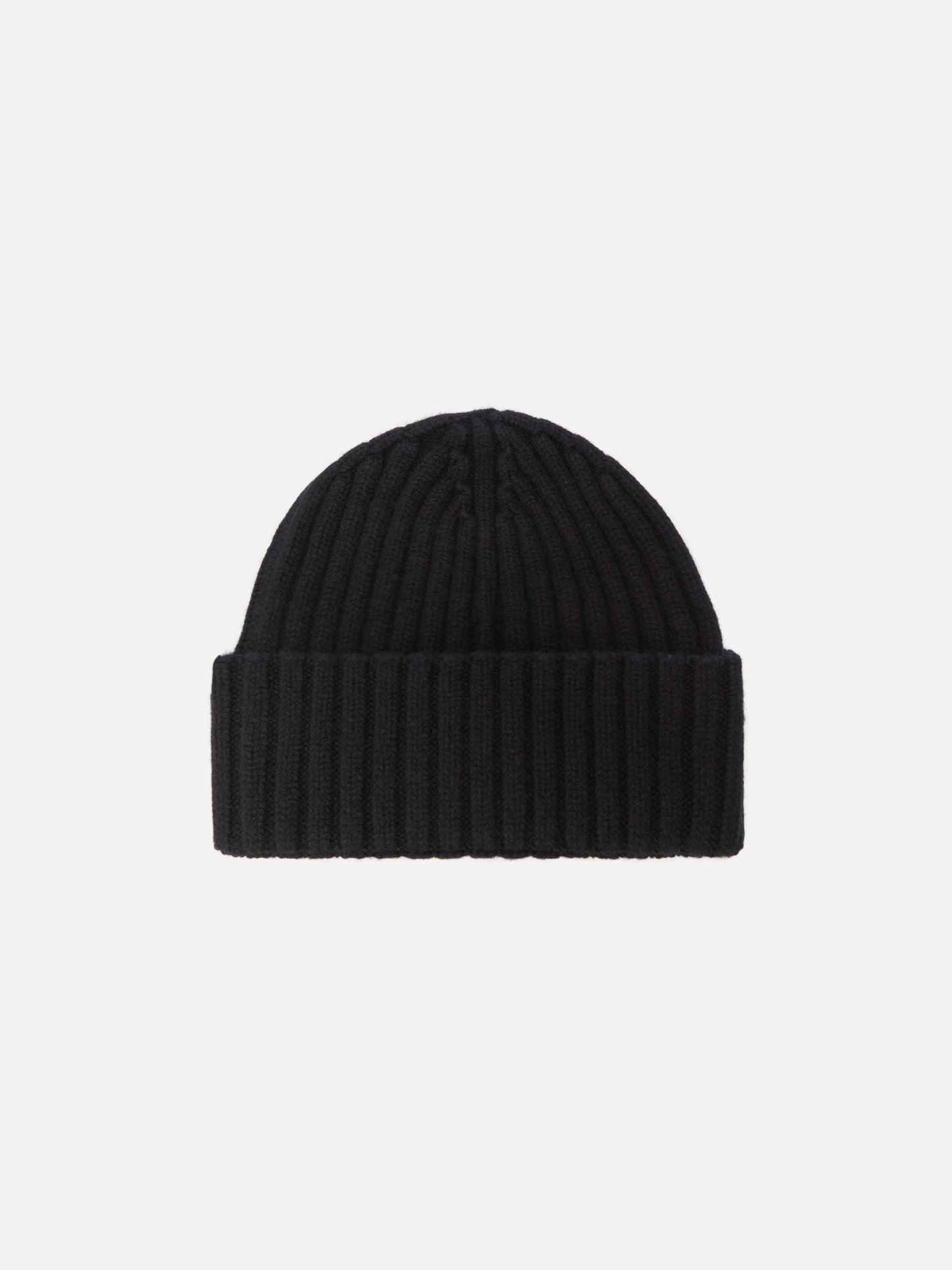 Wengen beanie in black wool with St. Barth embroidery on the turn-up