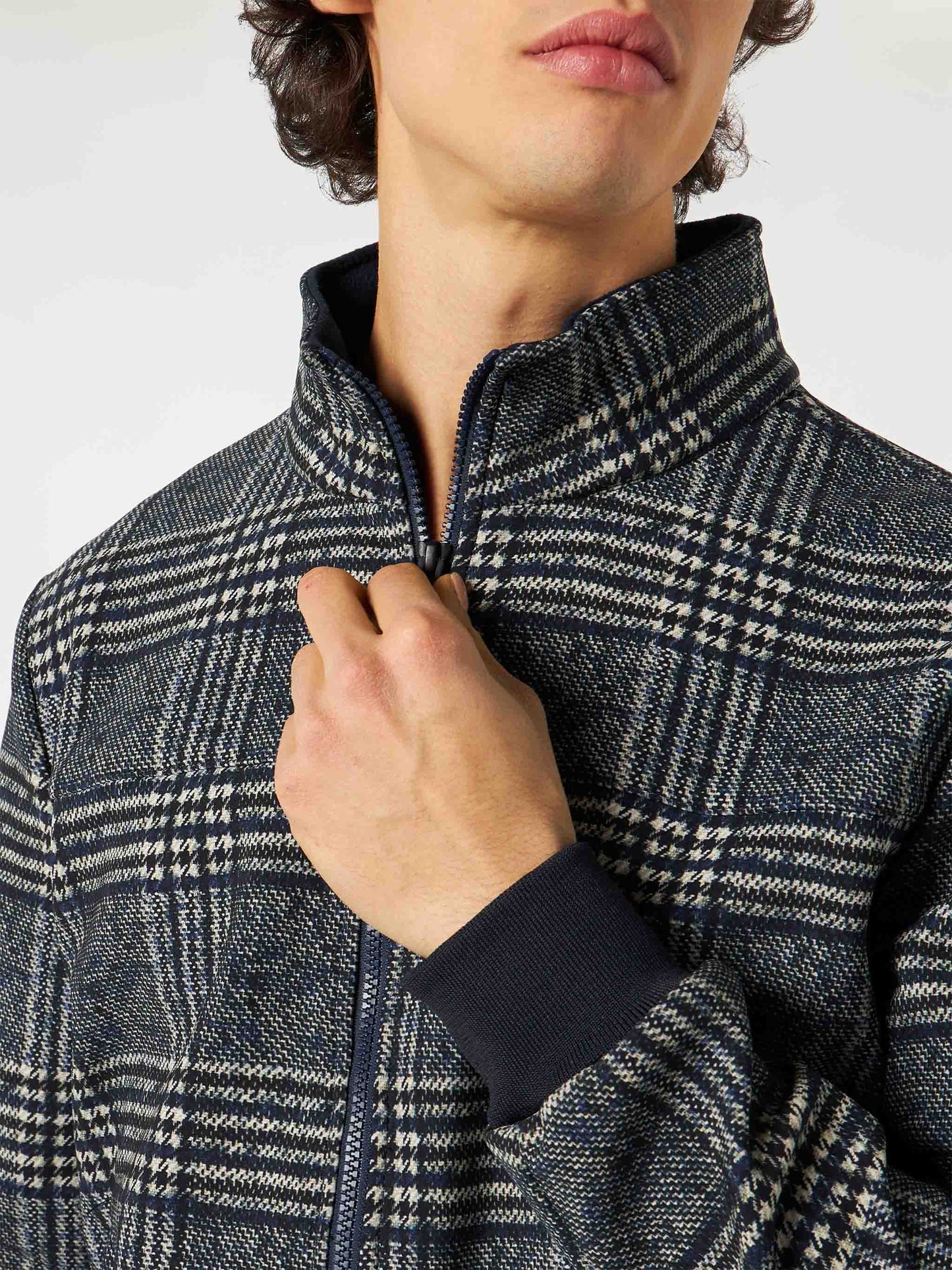 Man mid-weight Prince of Wales bomber jacket Traveler