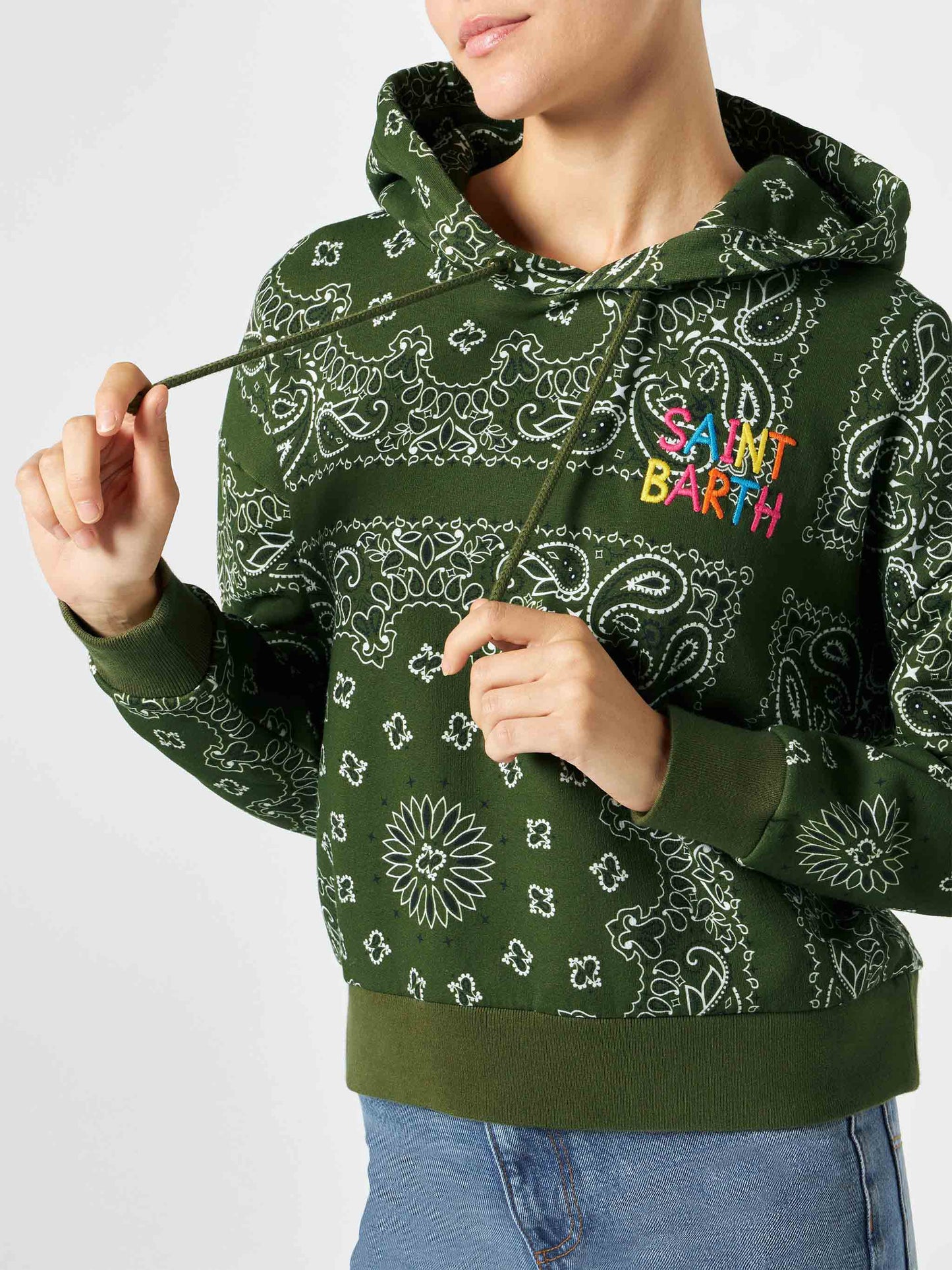 Damen-Fleece-Sweatshirt mit Kapuze und Bandana-Aufdruck