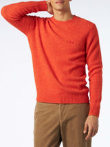 Maglia da uomo in lana stretch arancione con ricamo St. Barth