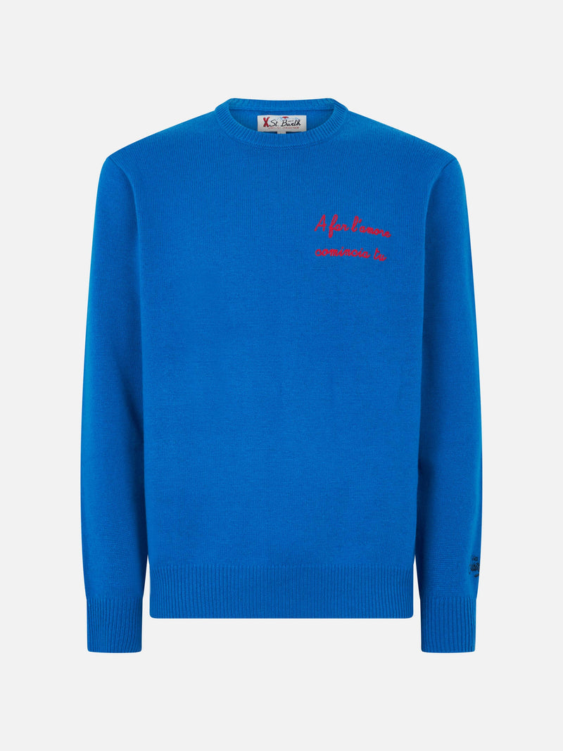 Man sweater with A far l'amore comincia tu embroidery