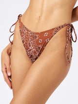 Damen-Badehose mit Bandana-Print