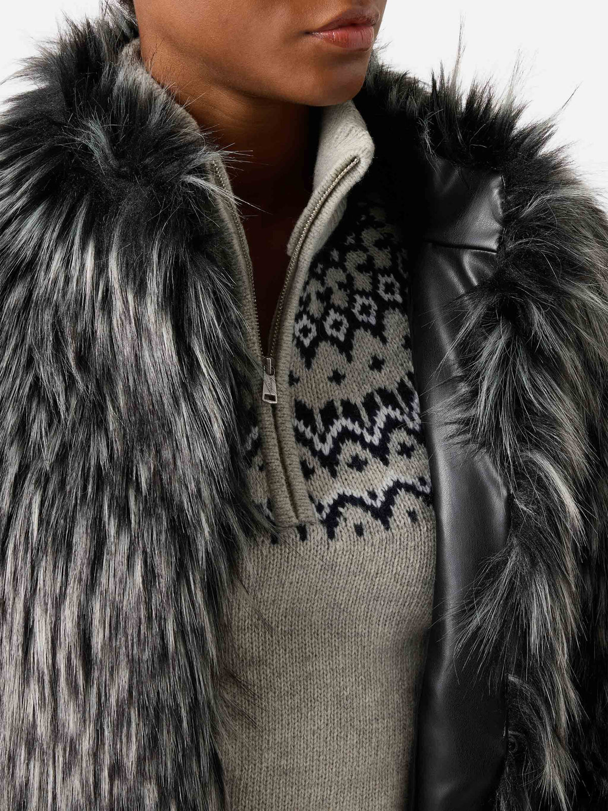 Veste en fausse fourrure Artika effet renard argenté 
