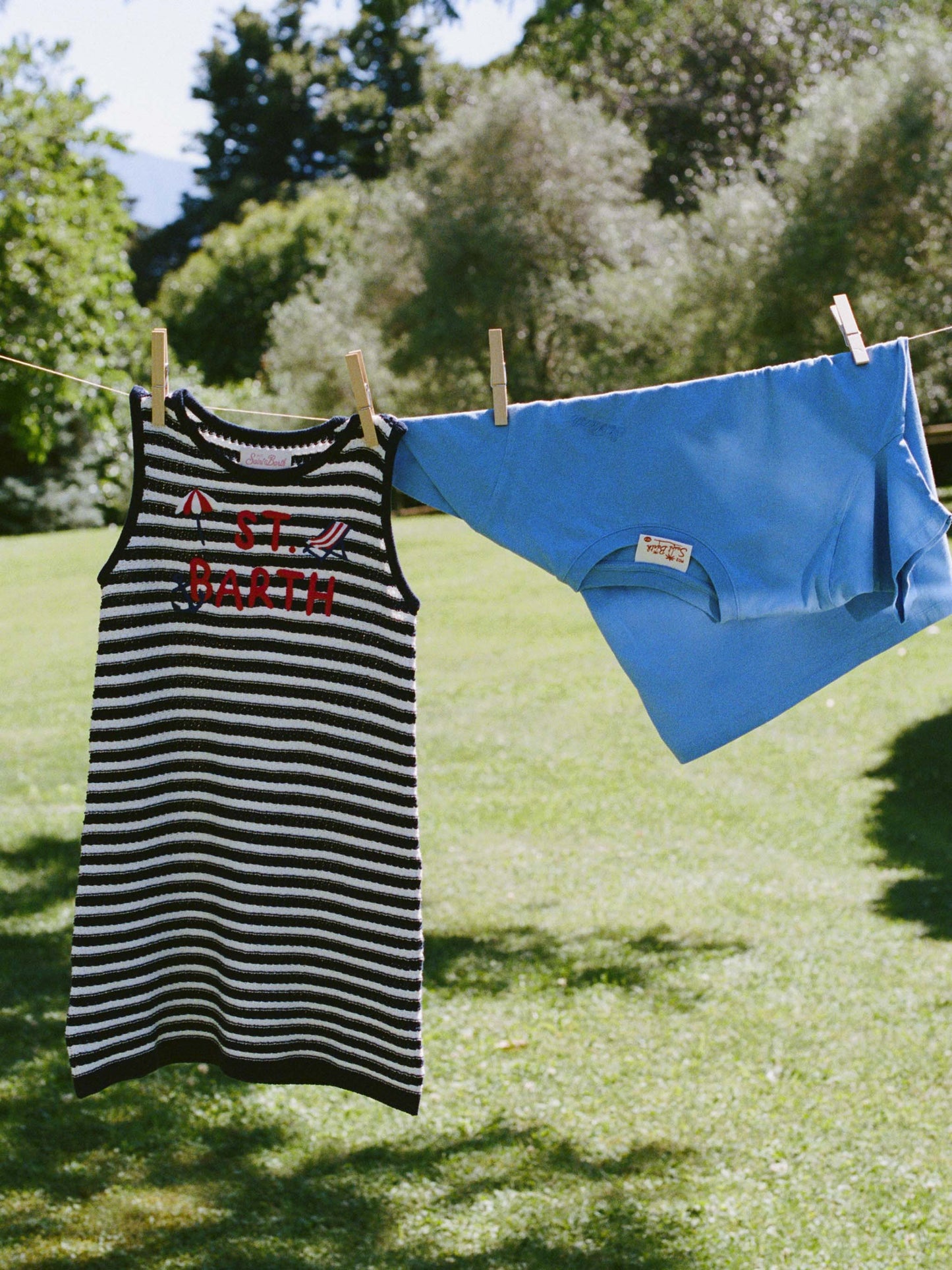 Robe rayée Audie en pur coton avec broderie logo et détails marins 