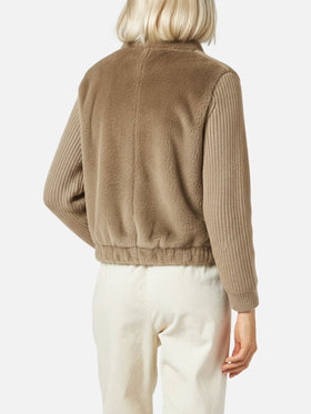 Gilet Mael in faux fur con maniche in maglia