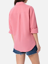 Woman pink seersucker shirt Aisha