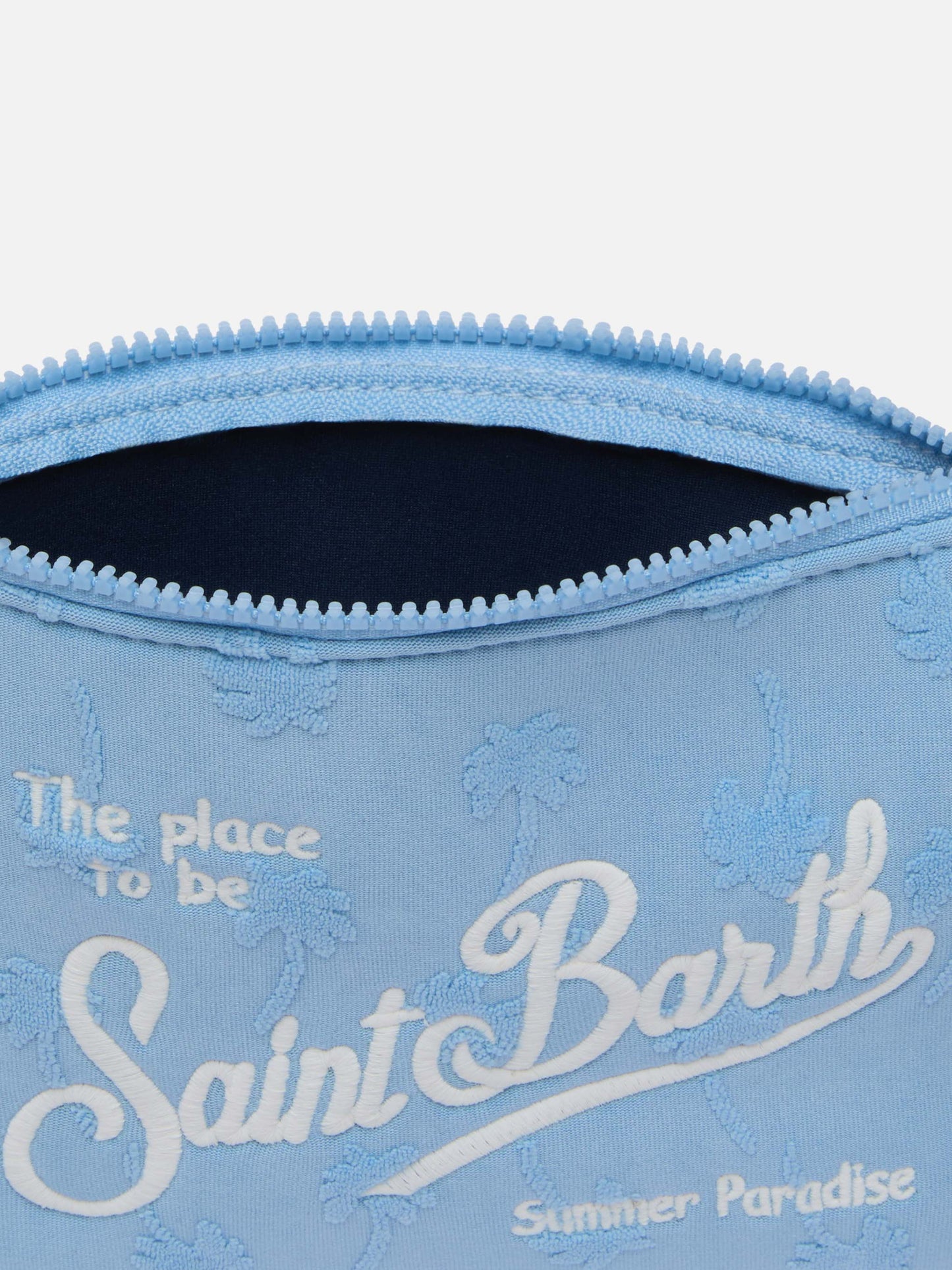 Aline hellblaue Frottee-Pochette mit Palmenprägung