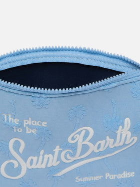 Aline hellblaue Frottee-Pochette mit Palmenprägung