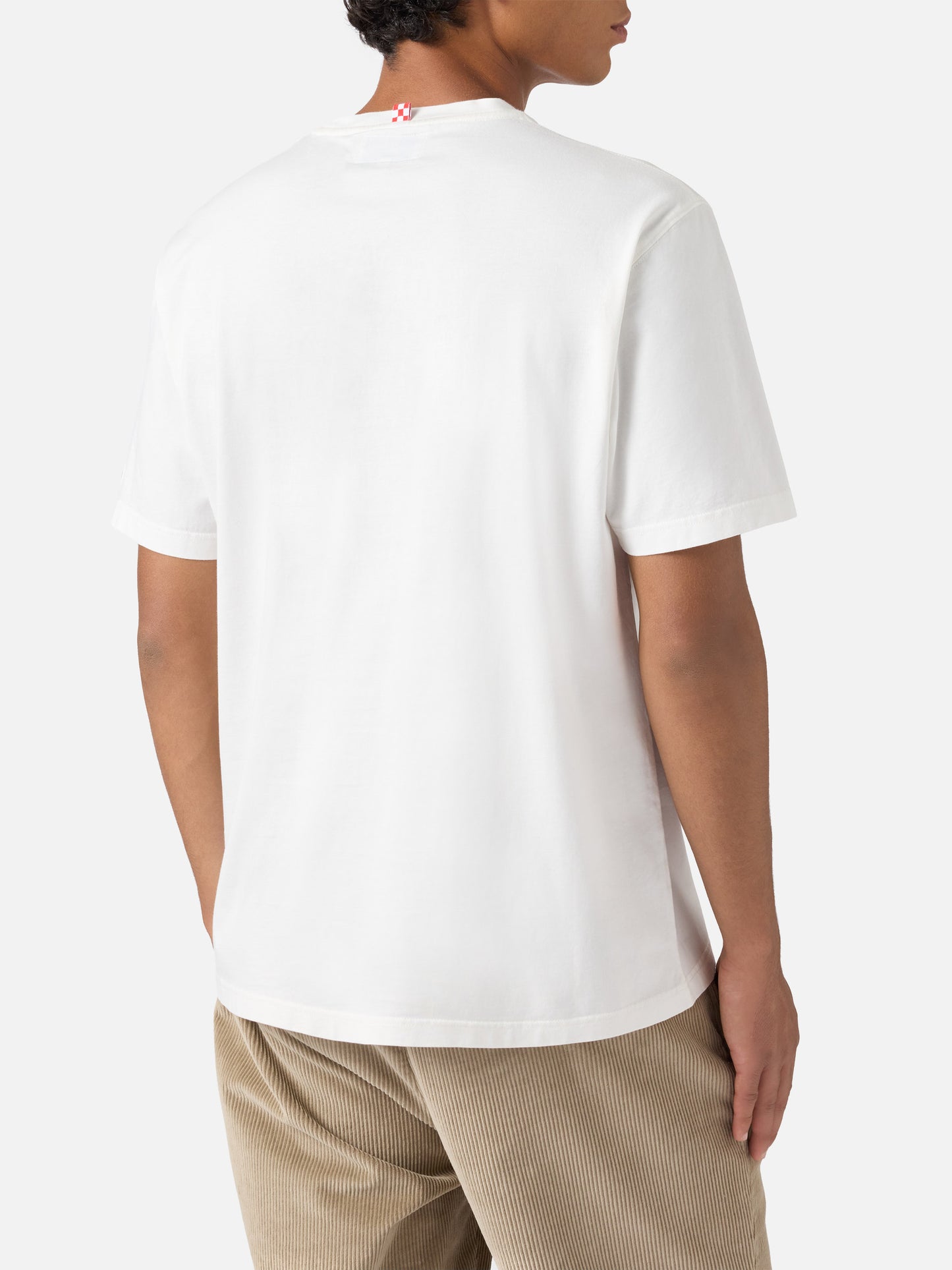 T-shirt Arnott in cotone bianco con ricamo macchina Electric is too boring