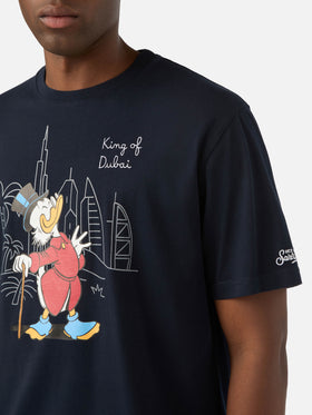 T-shirt Arnott blu navy in cotone organico con ricamo King Of Dubai | Special edition