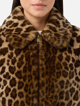 Giacca Aveline in faux fur con stampa leopardata