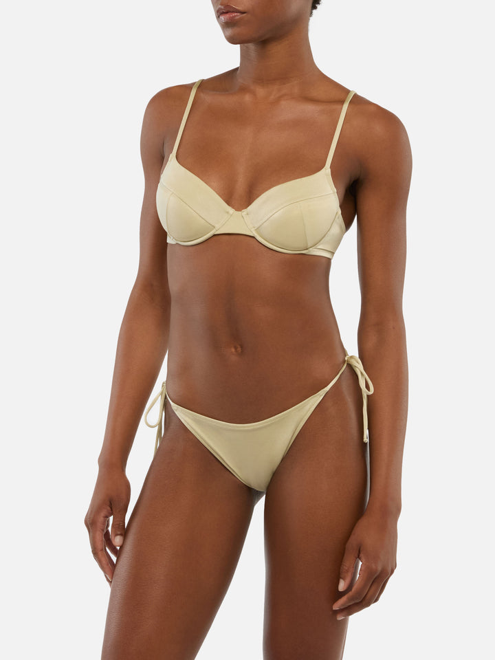Klassische goldene Badehose „Virgo“ – Bügel-Bralette „Bea“ in schimmerndem Gold