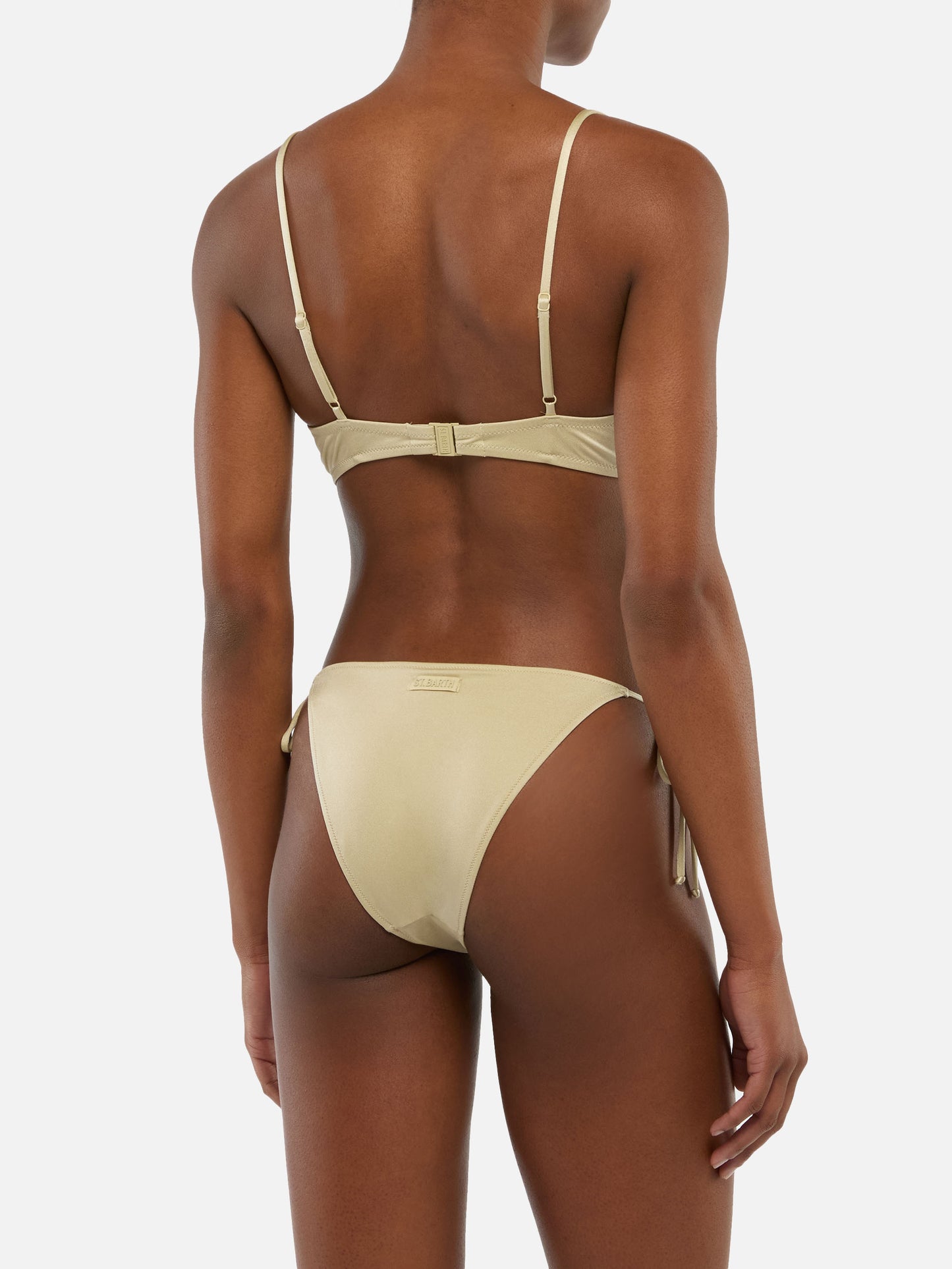 Klassische goldene Badehose „Virgo“ – Bügel-Bralette „Bea“ in schimmerndem Gold