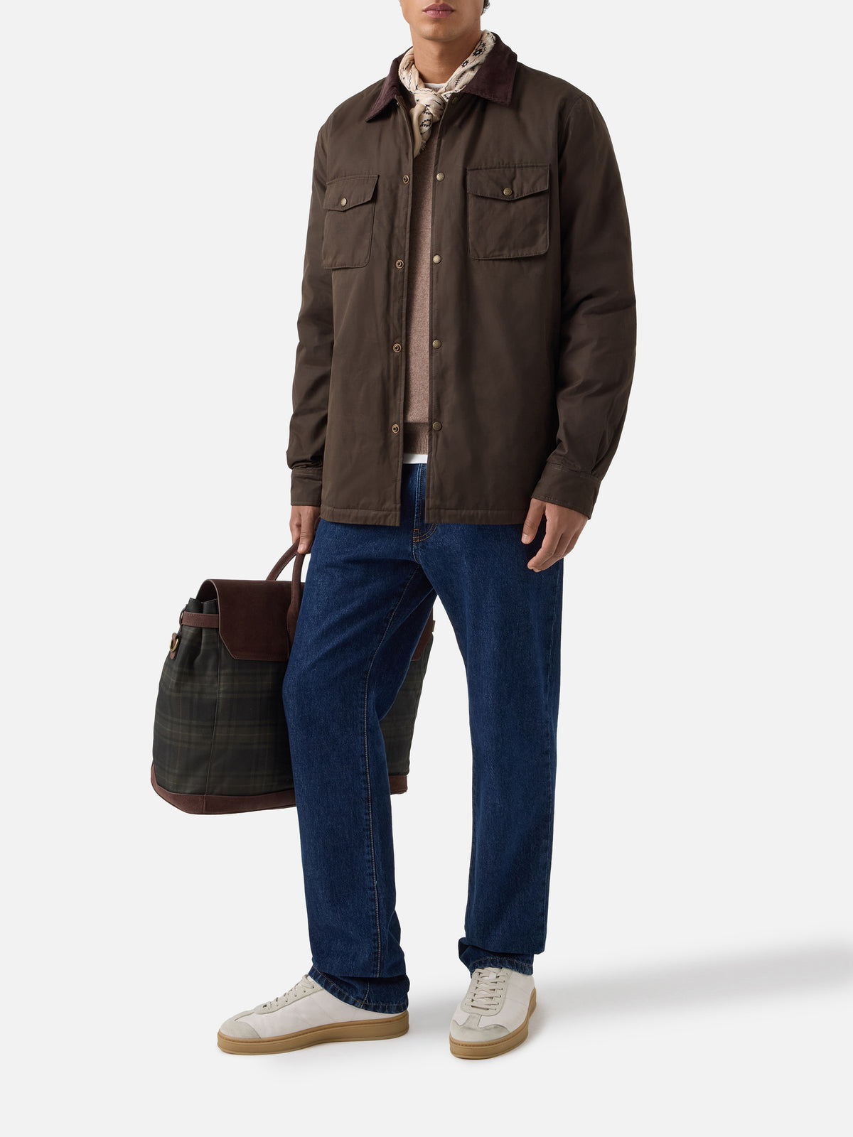 Military-green Bexley Overshirt aus gewachstem Stoff mit Cordkragen 
