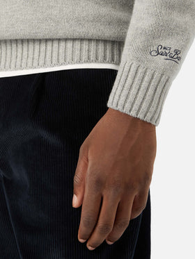 Grey Bombardino Light crewneck knit with Après Ski intarsia and embroidery