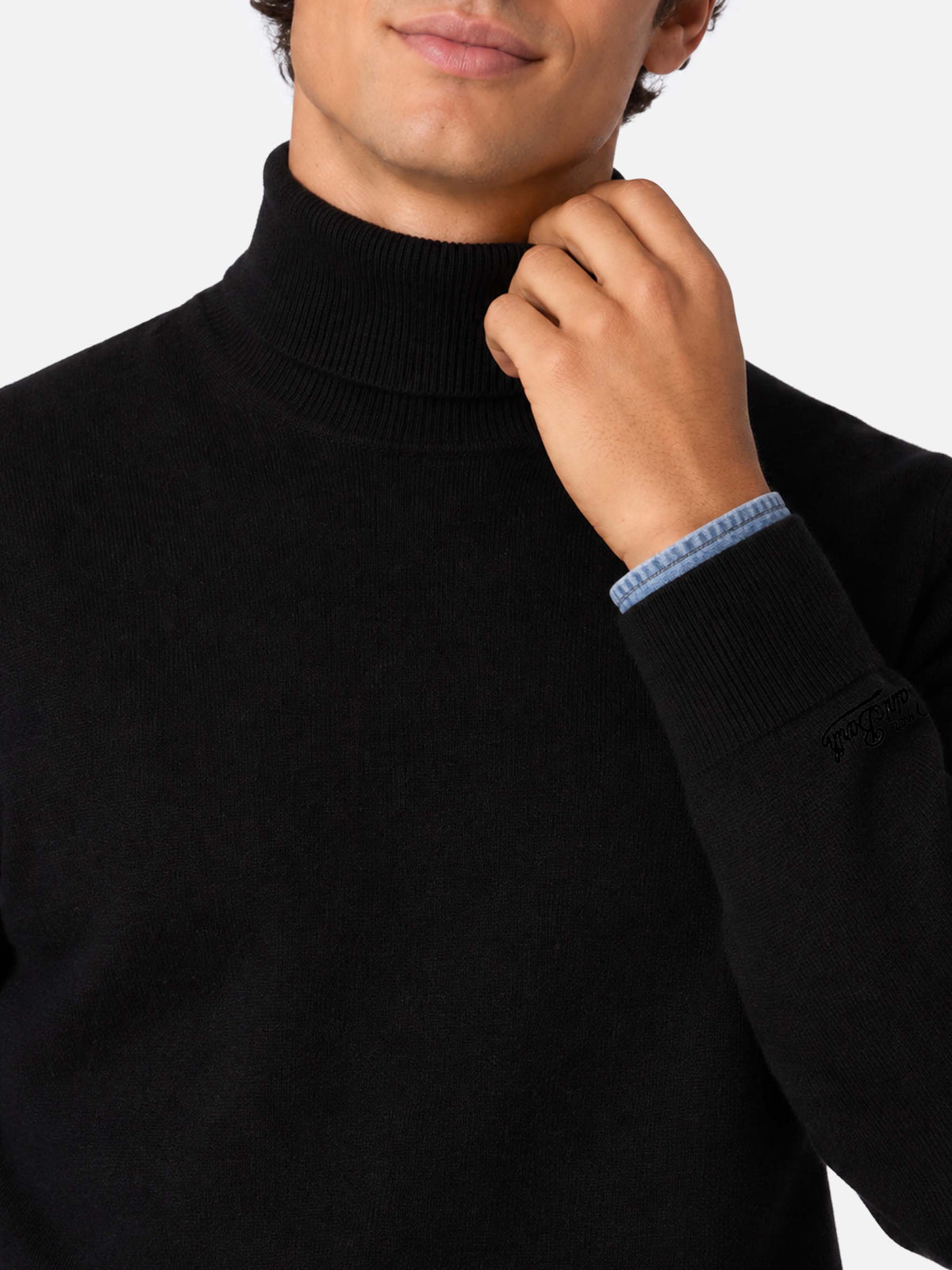 Bond schwarzer Rollkragenpullover aus Kaschmirmischung 
