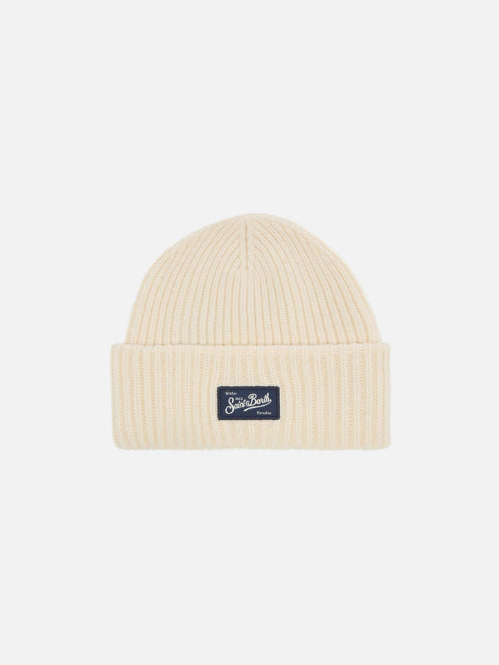 Berry W ribbed cashmere-blend beanie in white