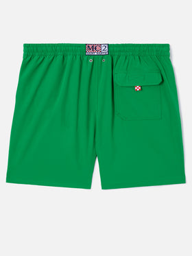 Comfort swim shorts in green with Faccio tutto a fin di bere embroidery