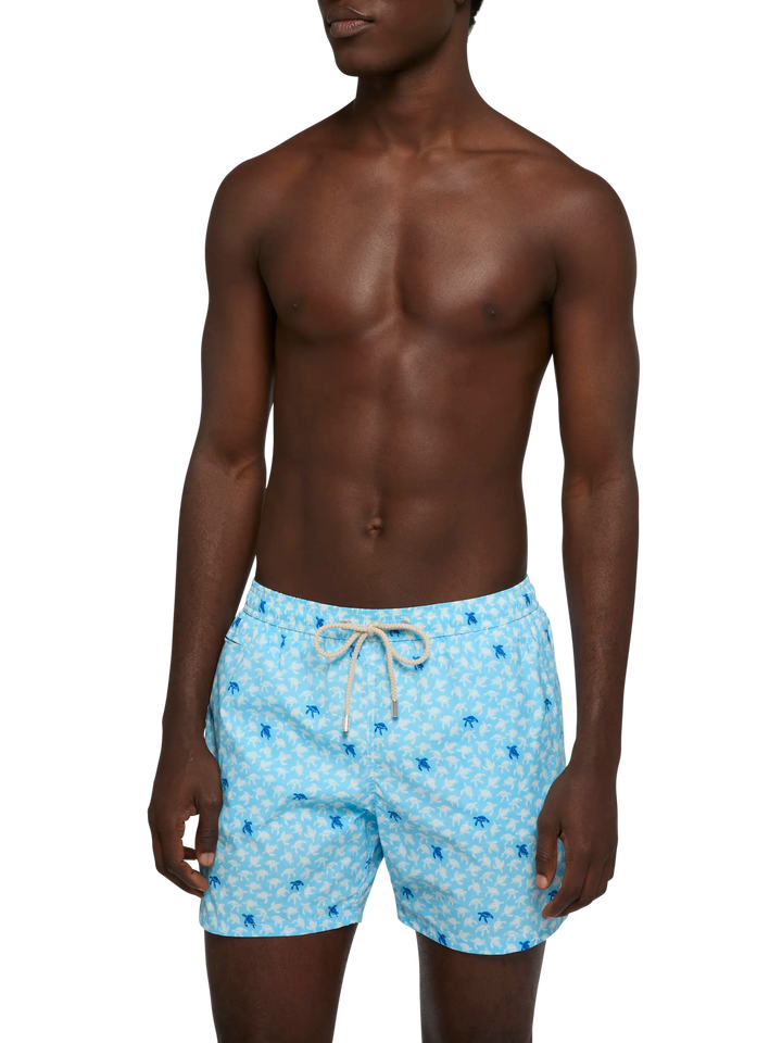 Comfort Light swim shorts with sea turtle print