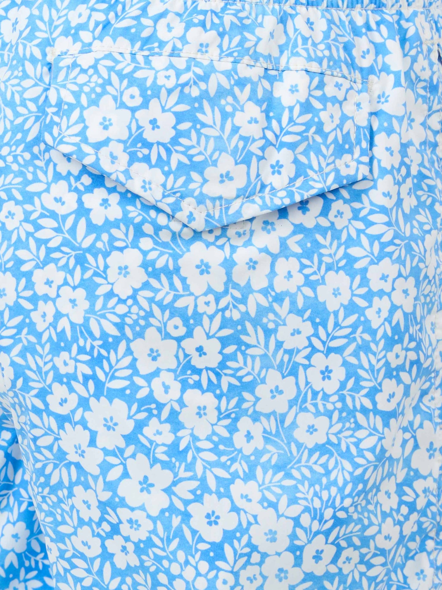 Comfort Light classic stretch swim shorts with flower print