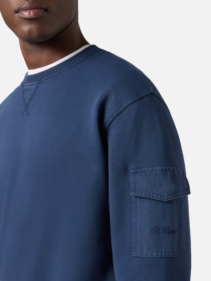 Chester navy blue fleece sweatshirt with sleeve pocket