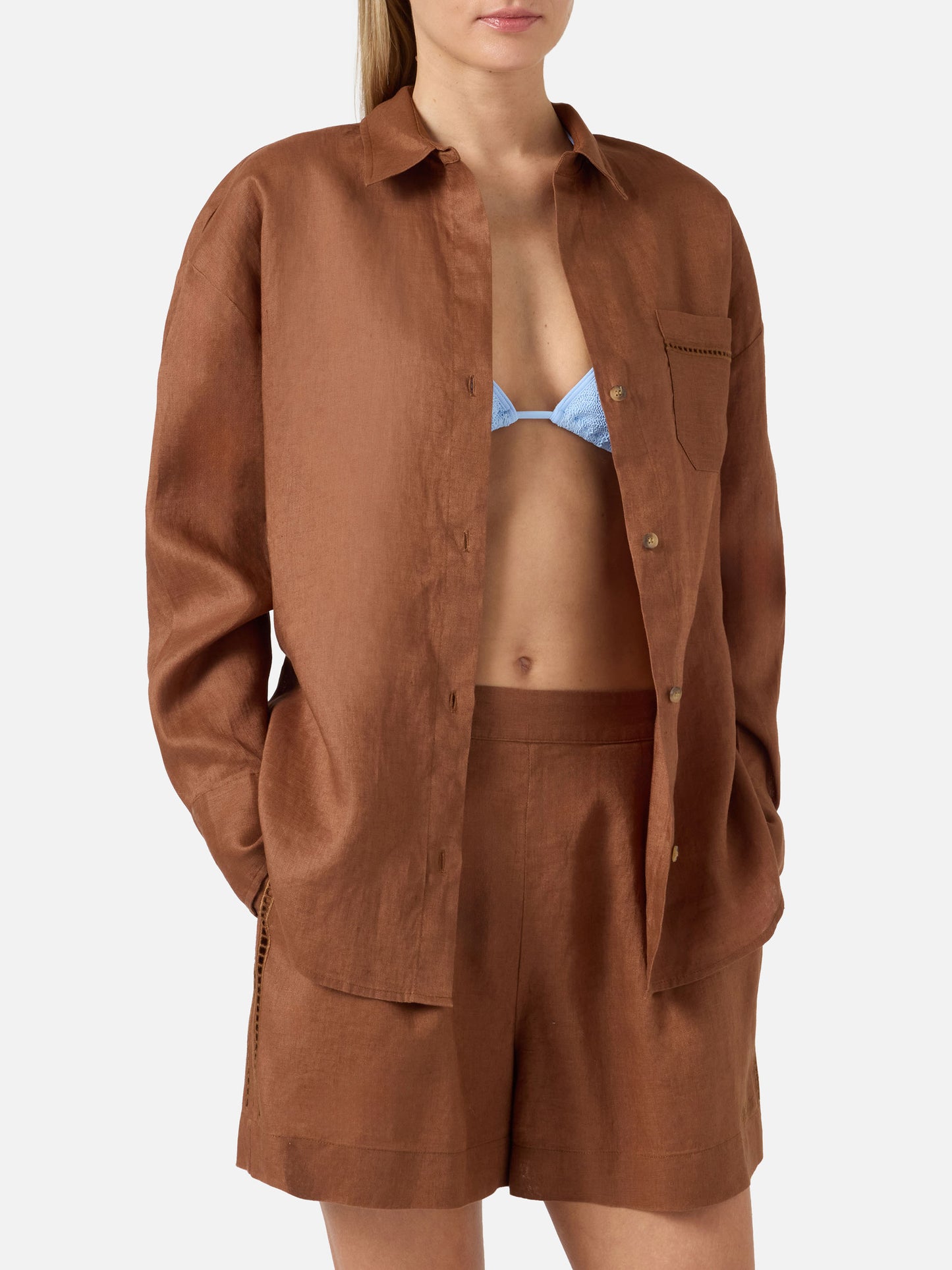 Camicia Cristal in lino marrone con ricamo Saint Barth traforato