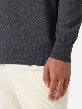 Maglione mezzocollo Dorian in merinocash antracite