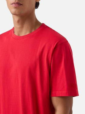 Cada camiseta en algodón rojo 