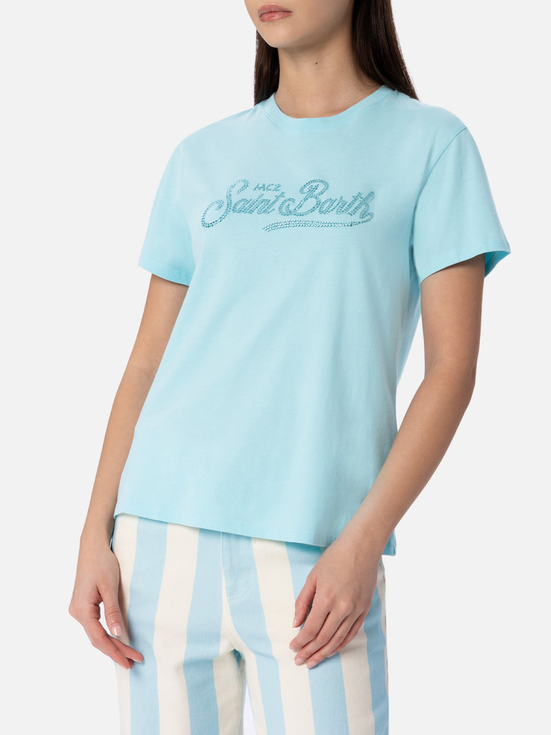 Wassergrünes Damen-T-Shirt Emilie aus Baumwolljersey mit Rundhalsausschnitt und Strasssteinen