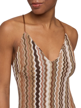 Eydis – Unterkleid aus Raschelstrick mit Chevron-Muster