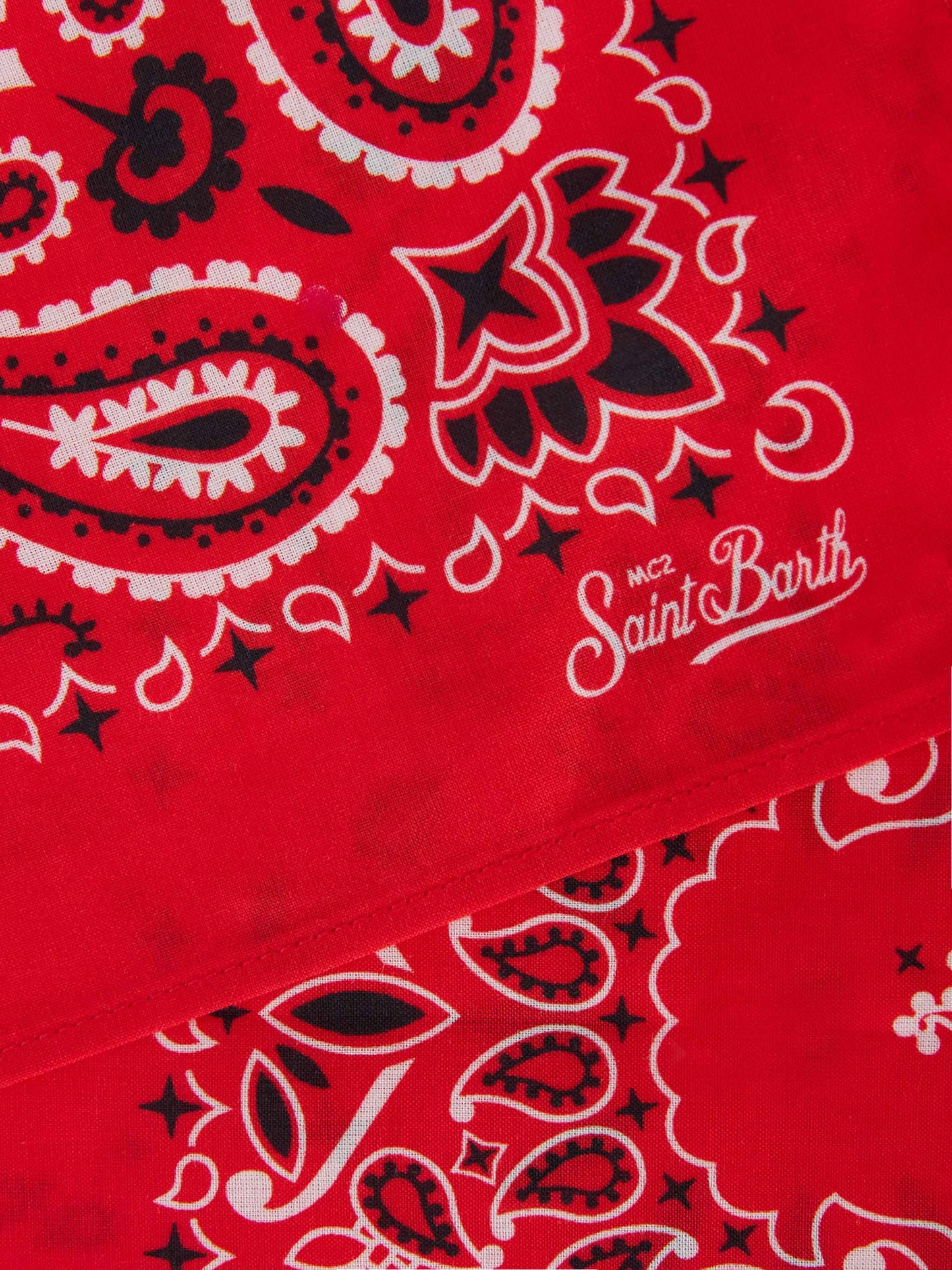 Cotton Foulard with red bandanna print