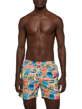 Mittellange Badeshorts „Gustavia“ mit Ibiza-Postkartendruck | AI-MITGLIEDSCHAFTLICHES DESIGN VON RICKDICK – UNTERSTÜTZT VON RED-EYE