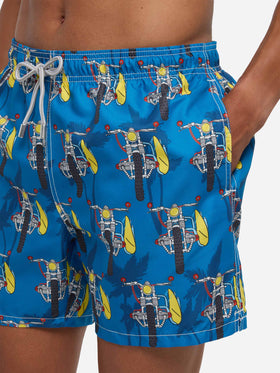 Costume da bagno di media lunghezza con moto da surf