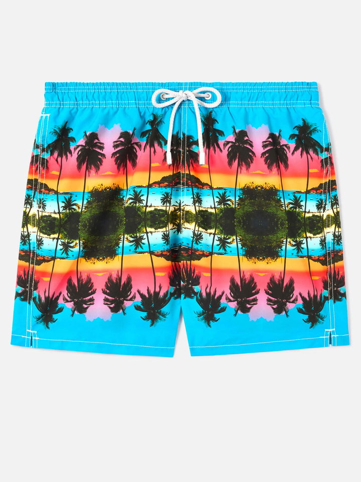 Badeshorts mit platziertem Gustavia-Palmenlandschafts-Print | Special Edition 