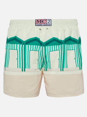 Mittellange Badeshorts Gustavia mit platziertem Postkartendruck von Forte dei Marmi