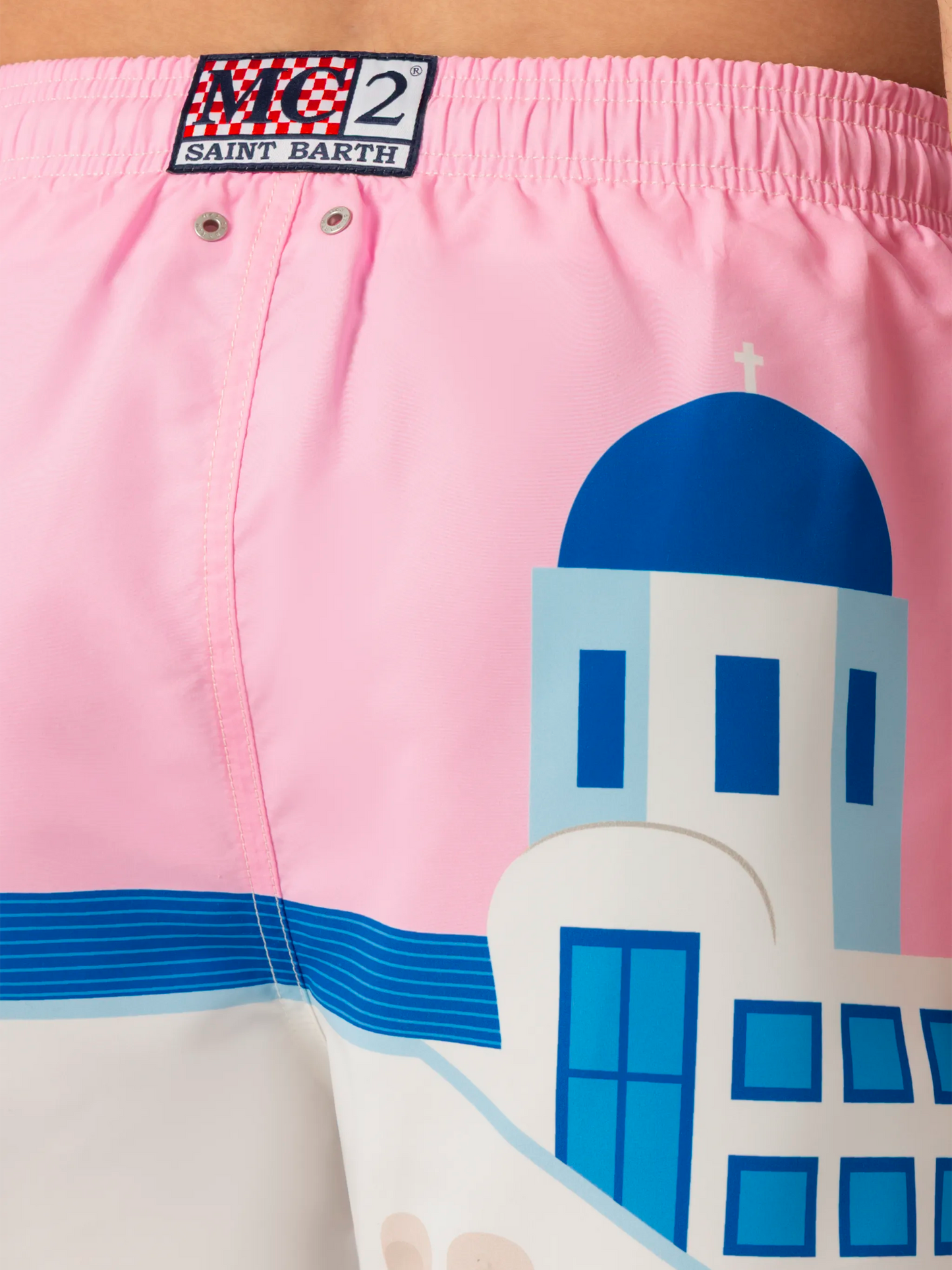 Mittellange Badeshorts Gustavia mit platziertem Mykonos-Postkartendruck