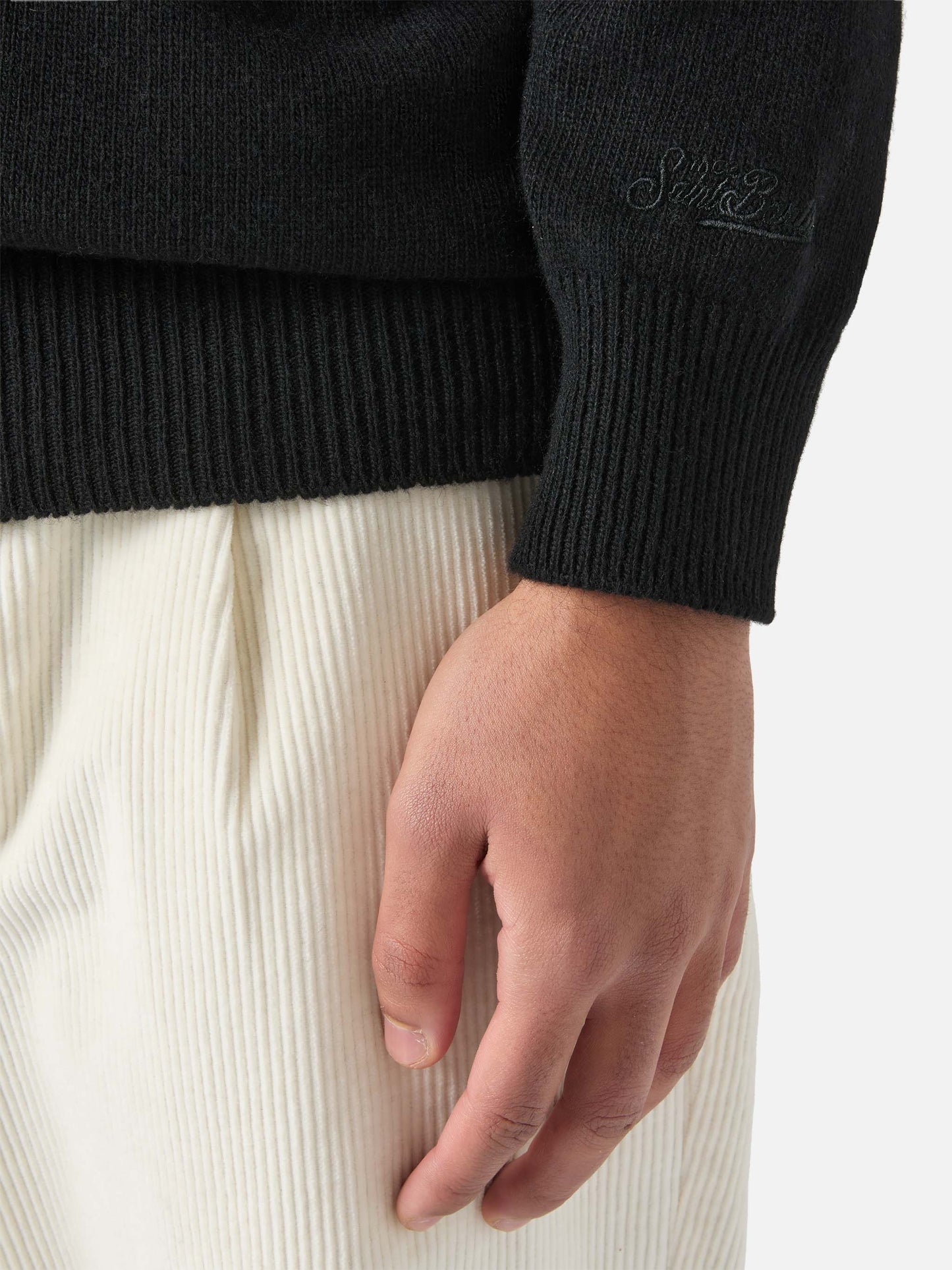 Schwarzer Heron-Pullover mit Rundhalsausschnitt und Batman-Jacquardmuster | BATMAN SPECIAL EDITION