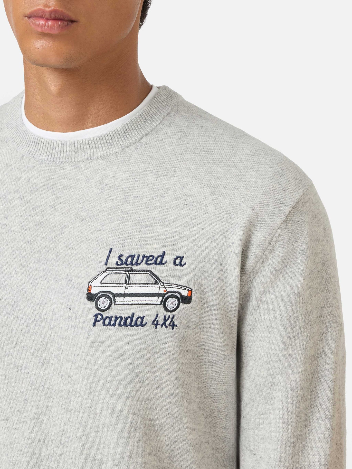 Maglione girocollo Heron con ricamo I saved a Panda 4x4 | FIAT PANDA SPECIAL EDITION