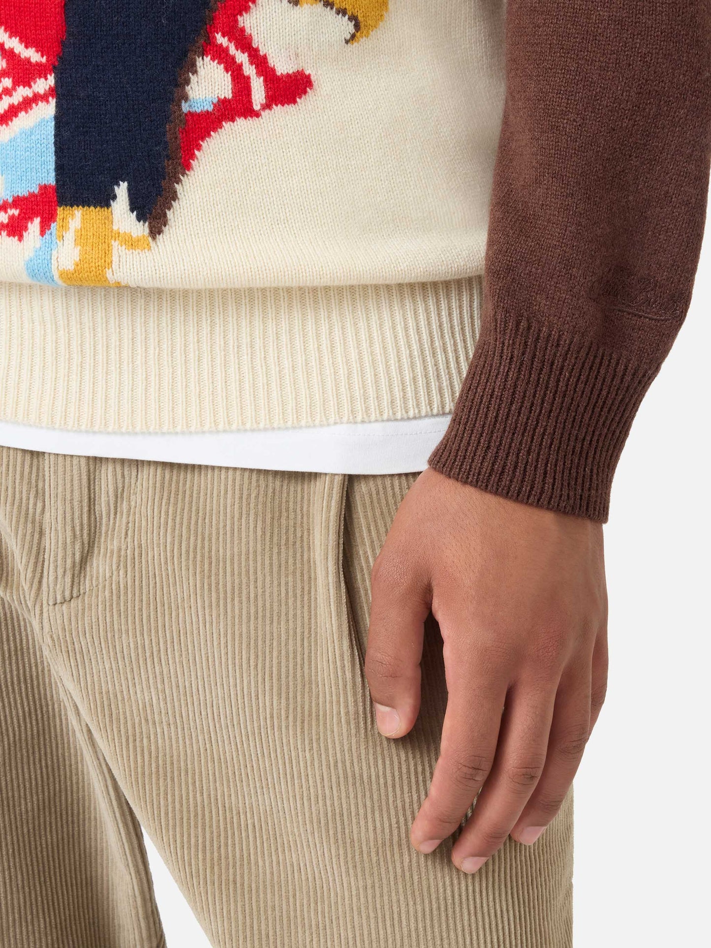 Rundhals-Pullover mit Cortina-Postkarten-Jacquard 