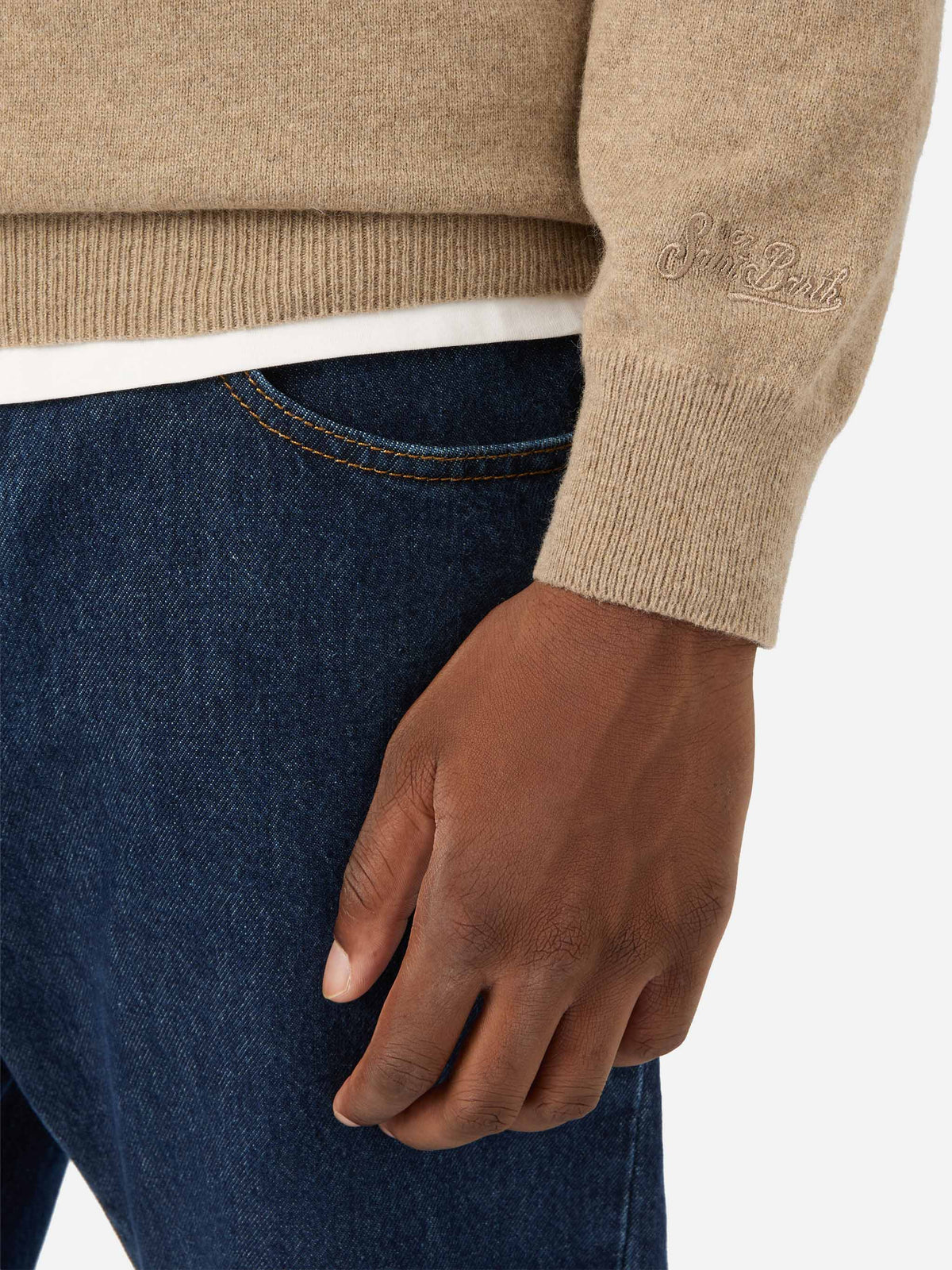Beige Heron Light wool and cashmere blend crewneck with Ca' Nisciun È Fess embroidery | Special edition