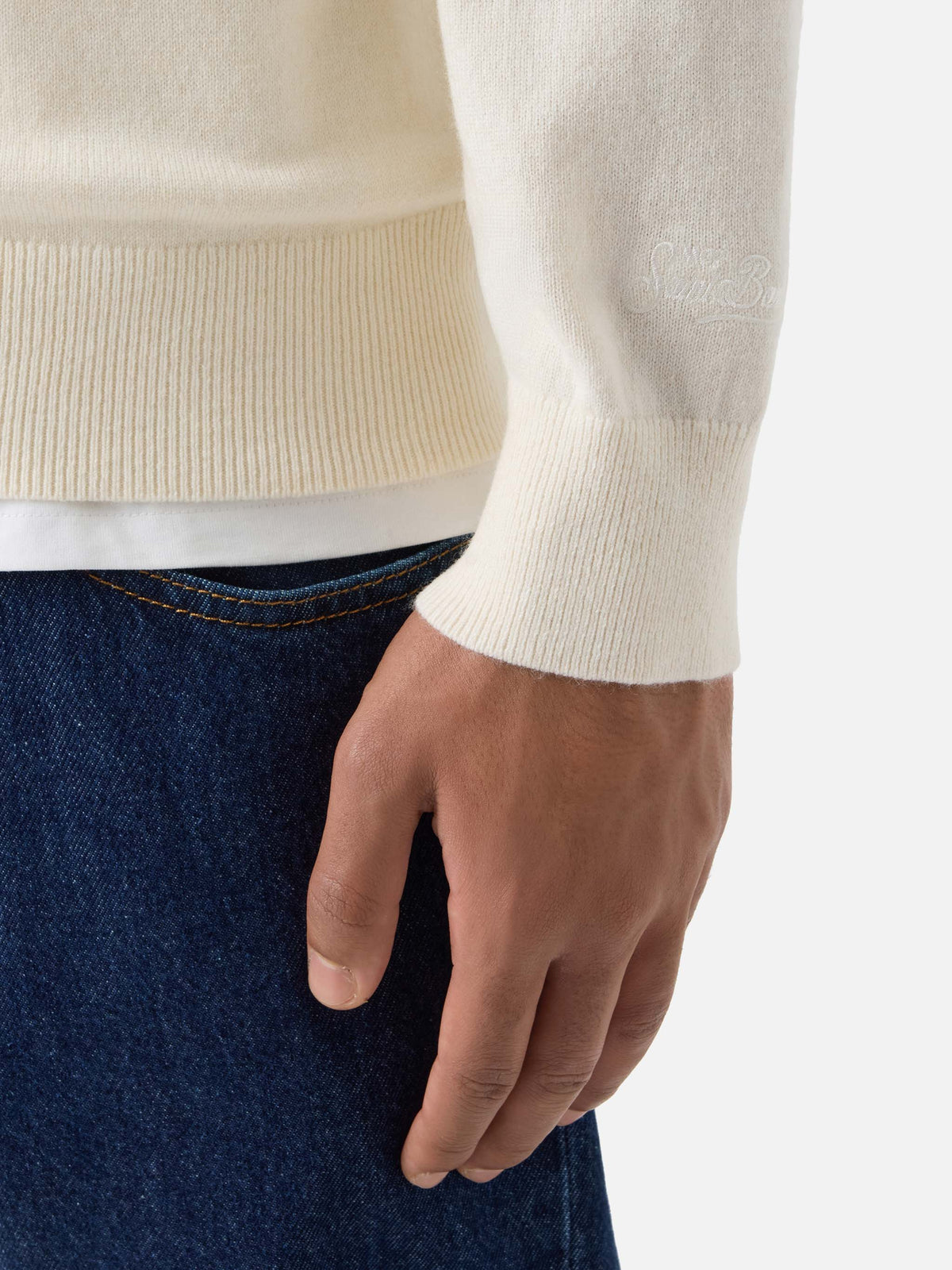 Girocollo in misto lana e cashmere Heron Light bianco panna con ricamo Zio Paperone | Special edition