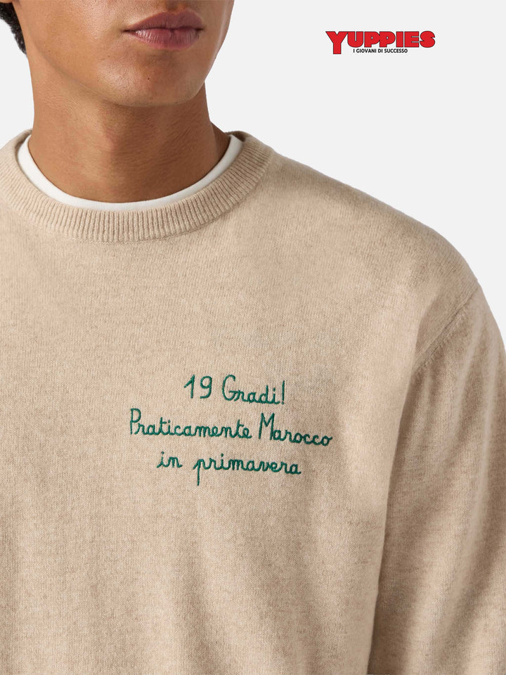 Maglione a girocollo Heron Light con ricamo 19 gradi. Praticamente Marocco in primavera! | YUPPIES SPECIAL EDITION