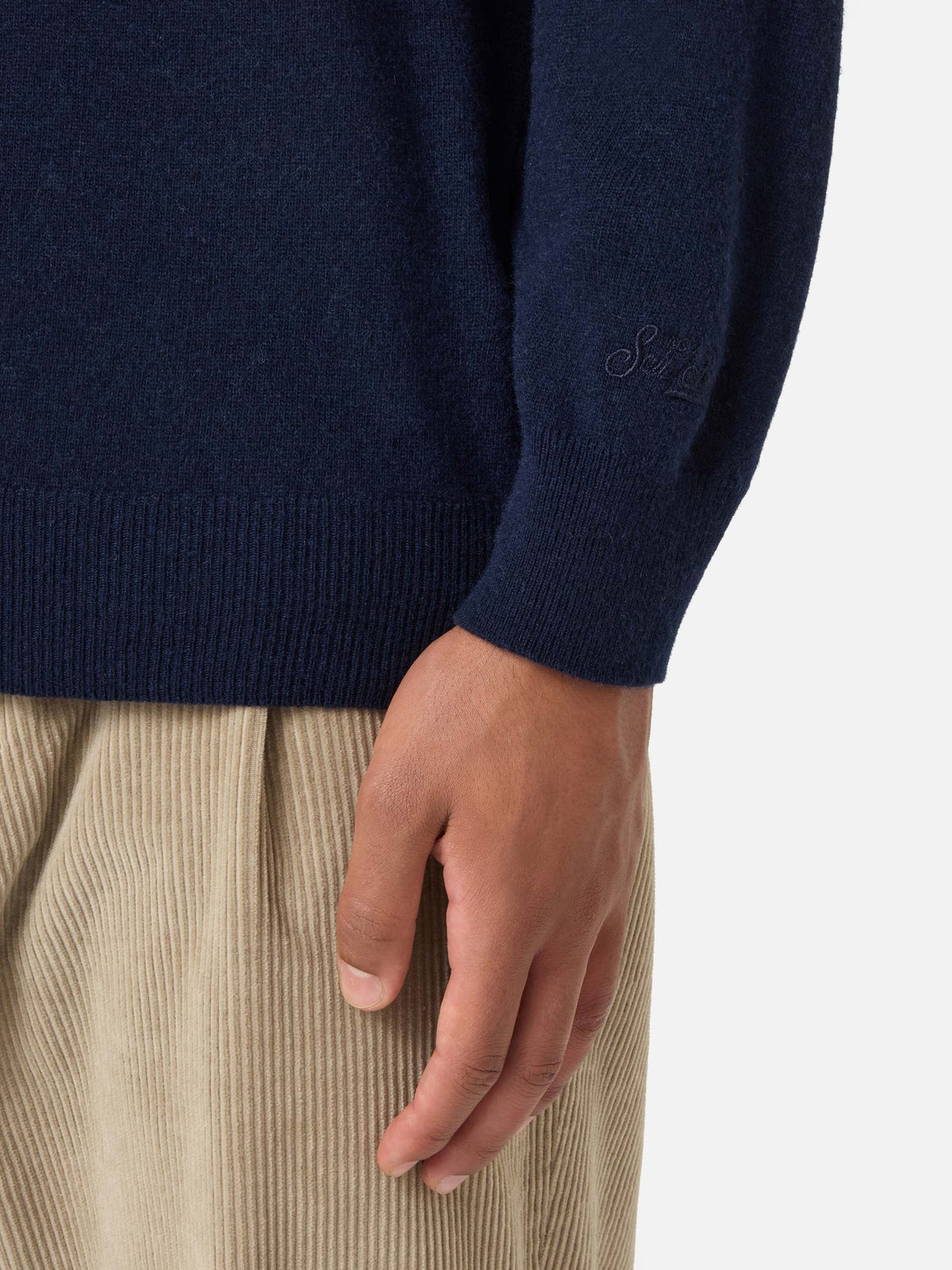 Maglia girocollo Heron Light blu navy in misto lana e cashmere con ricamo Nothing Is Certain | Special edition