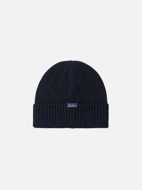 Holden cashmere-blend beanie in blue with Trudi bear embroidery | TRUDI SPECIAL EDITION