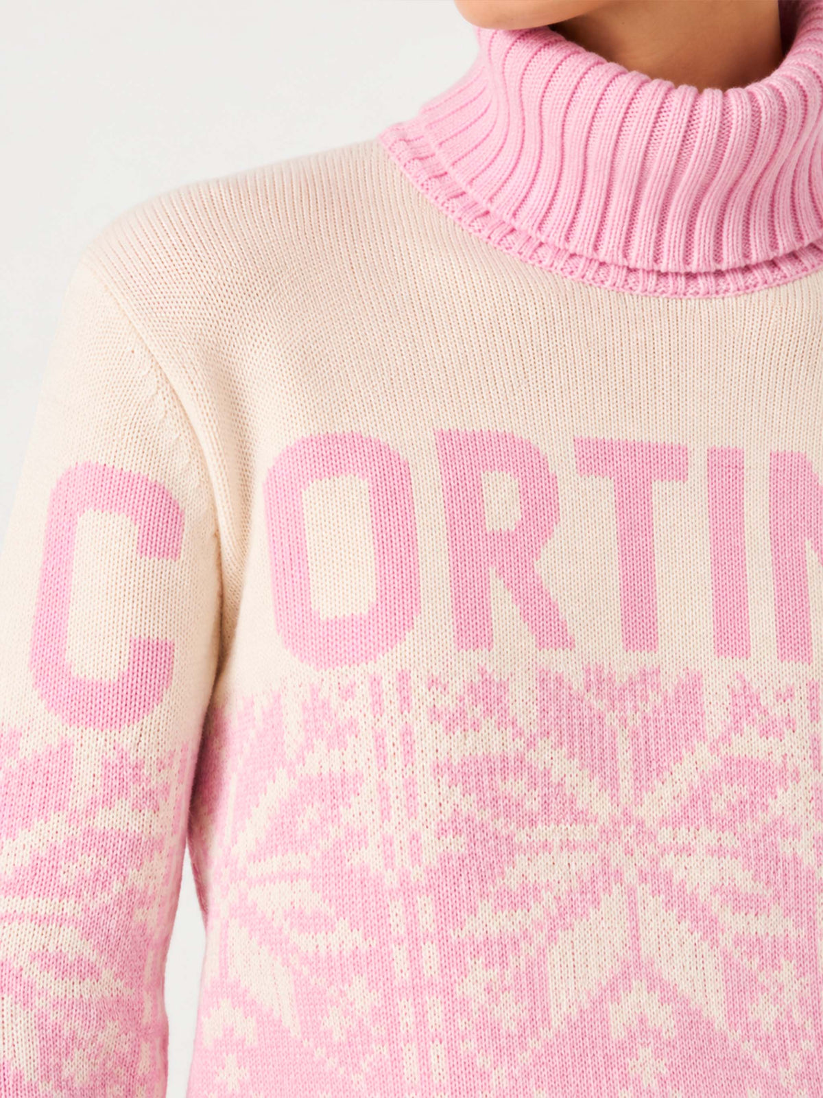 Neuer New Hut Rollkragenpullover mit nordischem Muster und Cortina-Print 