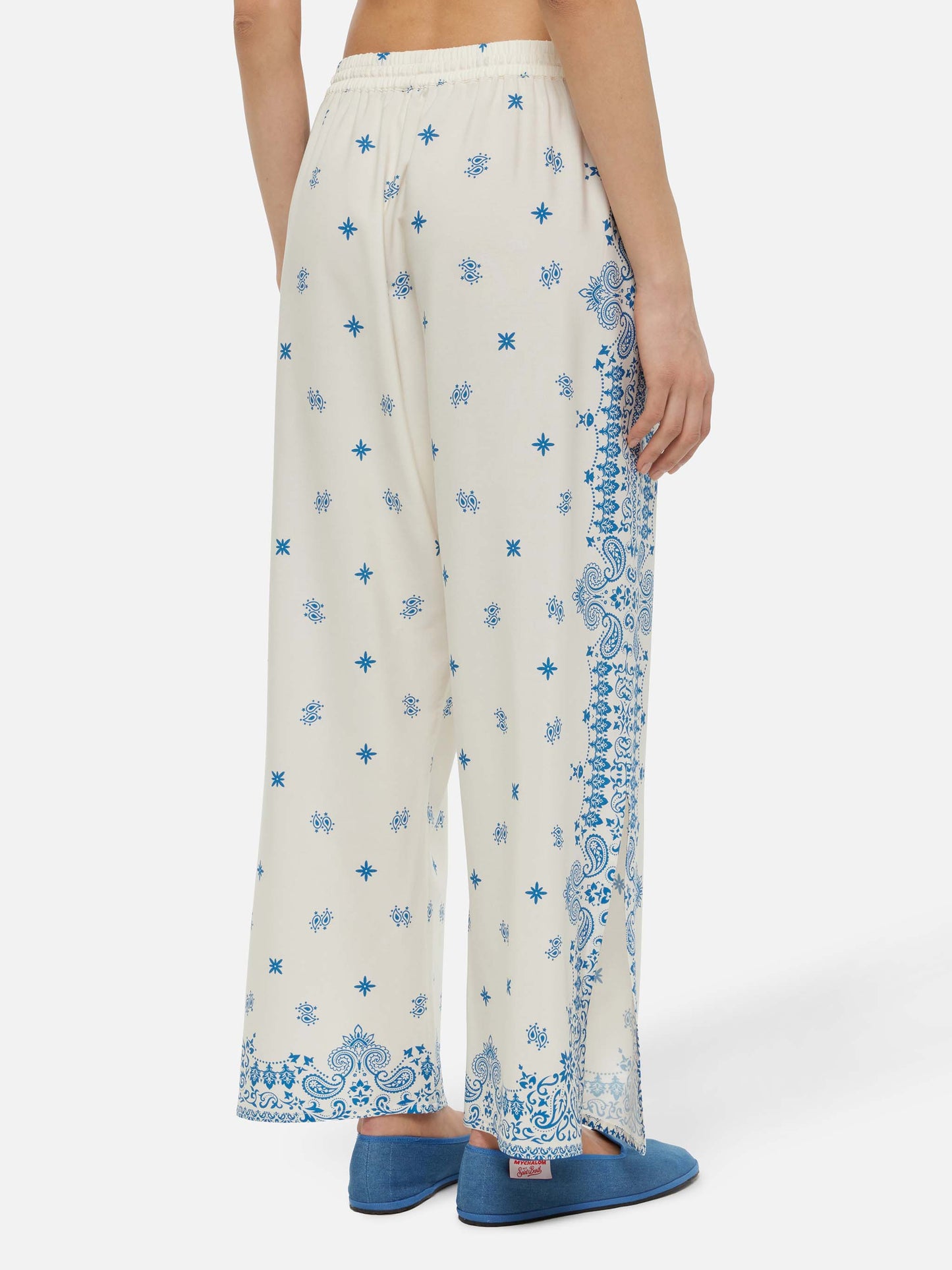 Ikaria Hose mit weitem Bein und platziertem Bandana-Print